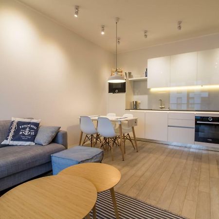 Nadmorski Dwor Wood Apartment Danzig Exterior foto