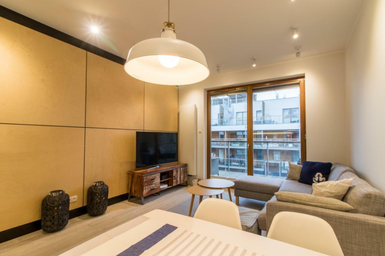 Nadmorski Dwor Wood Apartment Danzig Exterior foto